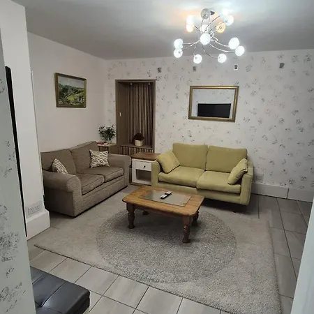 Daire Town Centre Flat