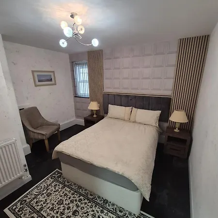 Town Centre Flat Апартаменты *